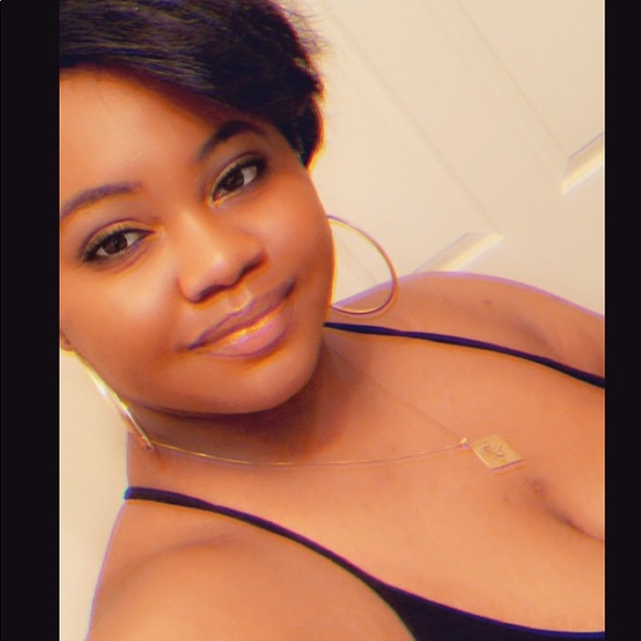 Meet your Posher, Jass - Picture 1 of 1